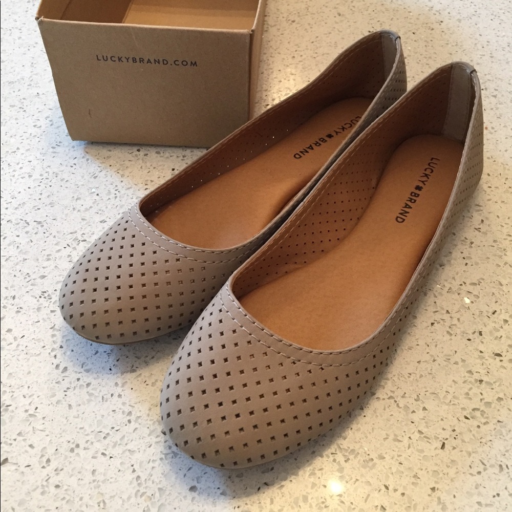 Lucky Brand Everlee 10 ballet flats warm stone